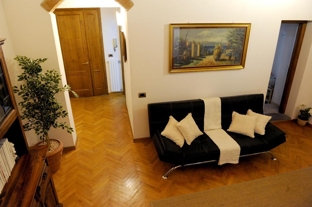 Aria Di Casa Apartment ฟลอเรนซ์ ภายนอก รูปภาพ