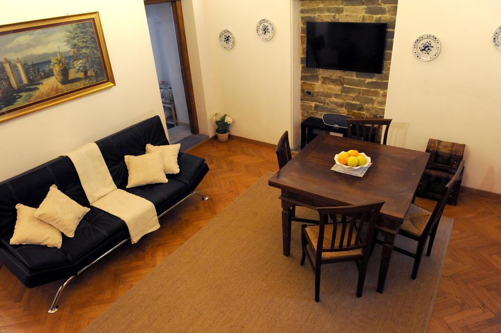 Aria Di Casa Apartment ฟลอเรนซ์ ภายนอก รูปภาพ